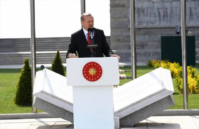 Dünya Liderlerine Atatürk