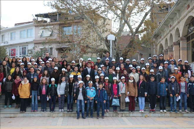 Arslan Öğrencileri Şehitlik Gezisine Uğurladı