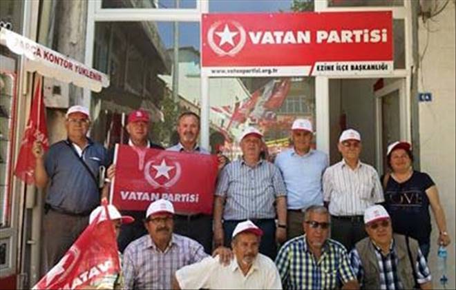 Vatan Partisi Büyüyor