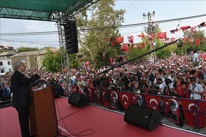 Chp´liler Anafarta Köyünde Buluştu