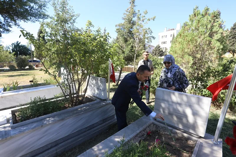 15 TEMMUZ ŞEHİTLERİ ANILDI