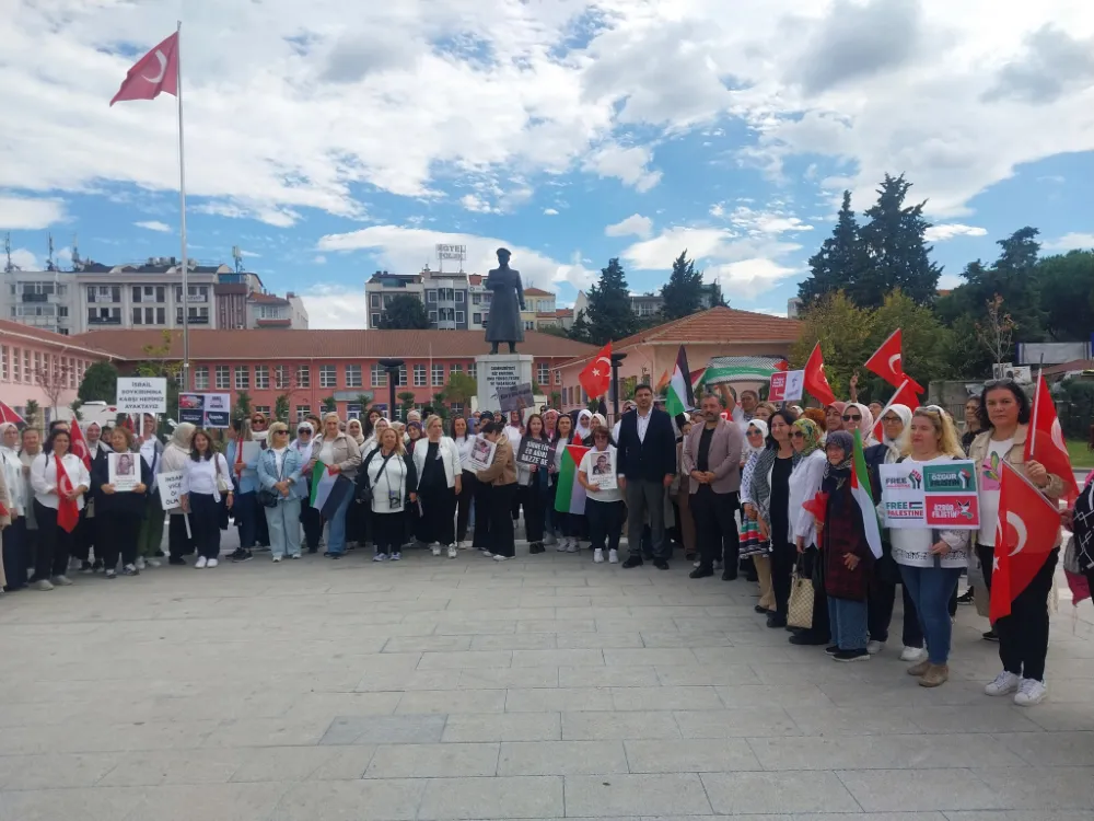 AK KADINLARDAN ÇIĞLIK ZİNCİRİ