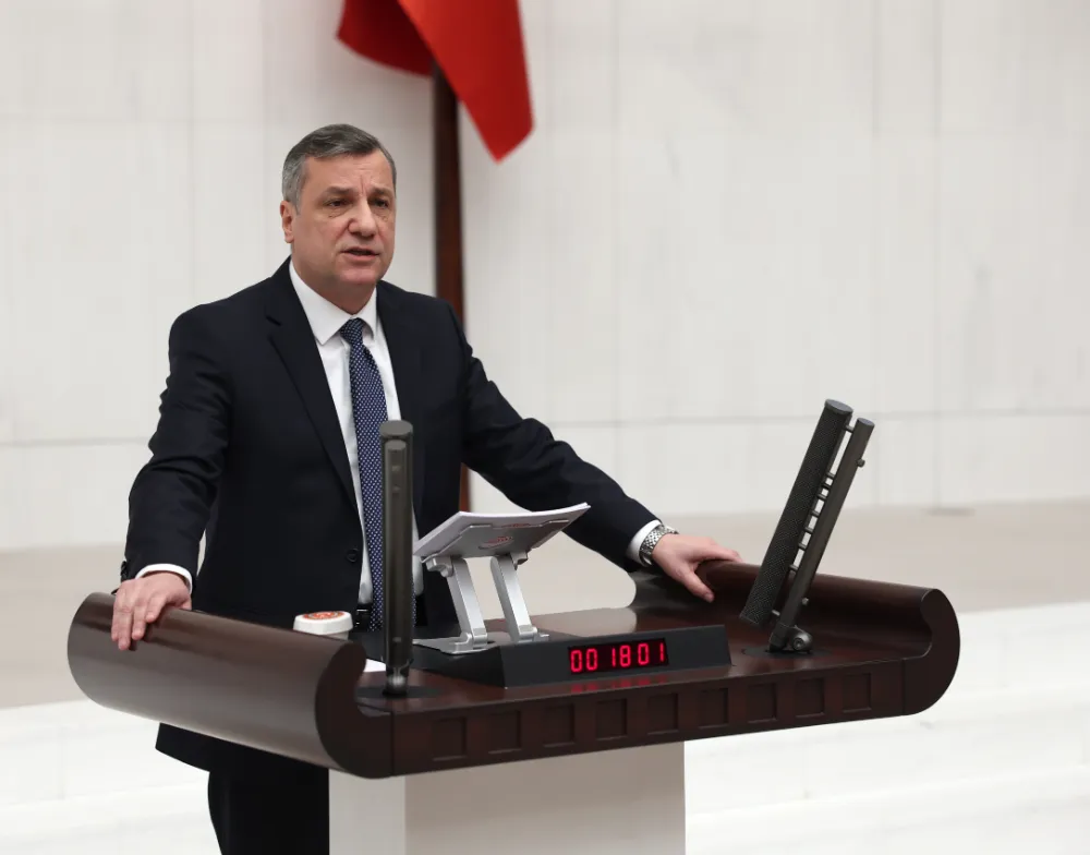 YAŞASIN 1 MAYIS