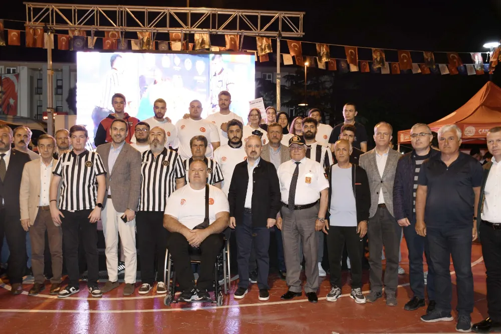 TURAN GENÇLER İLE BULUŞTU