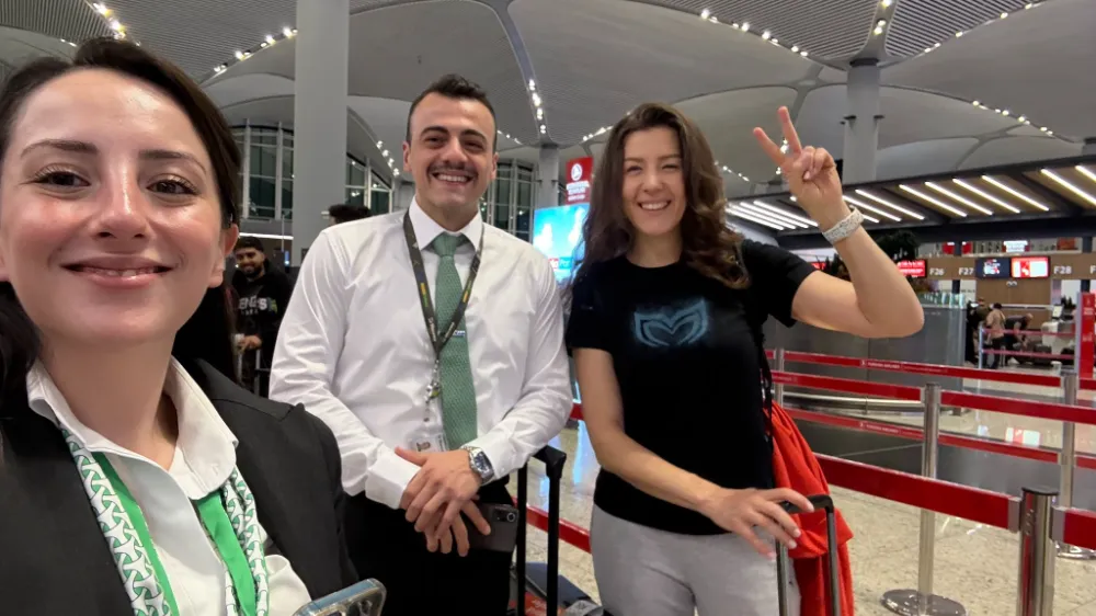 REKORTMENE KATAR AİRWAYS JESTİ