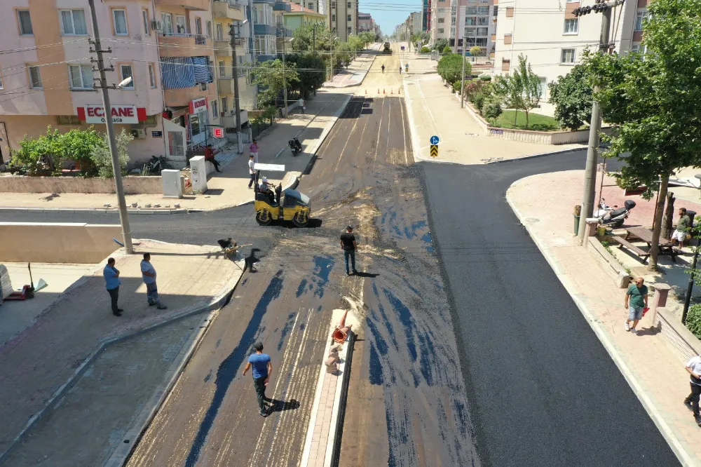 BARIŞ CADDESİ ASFALTLANIYOR