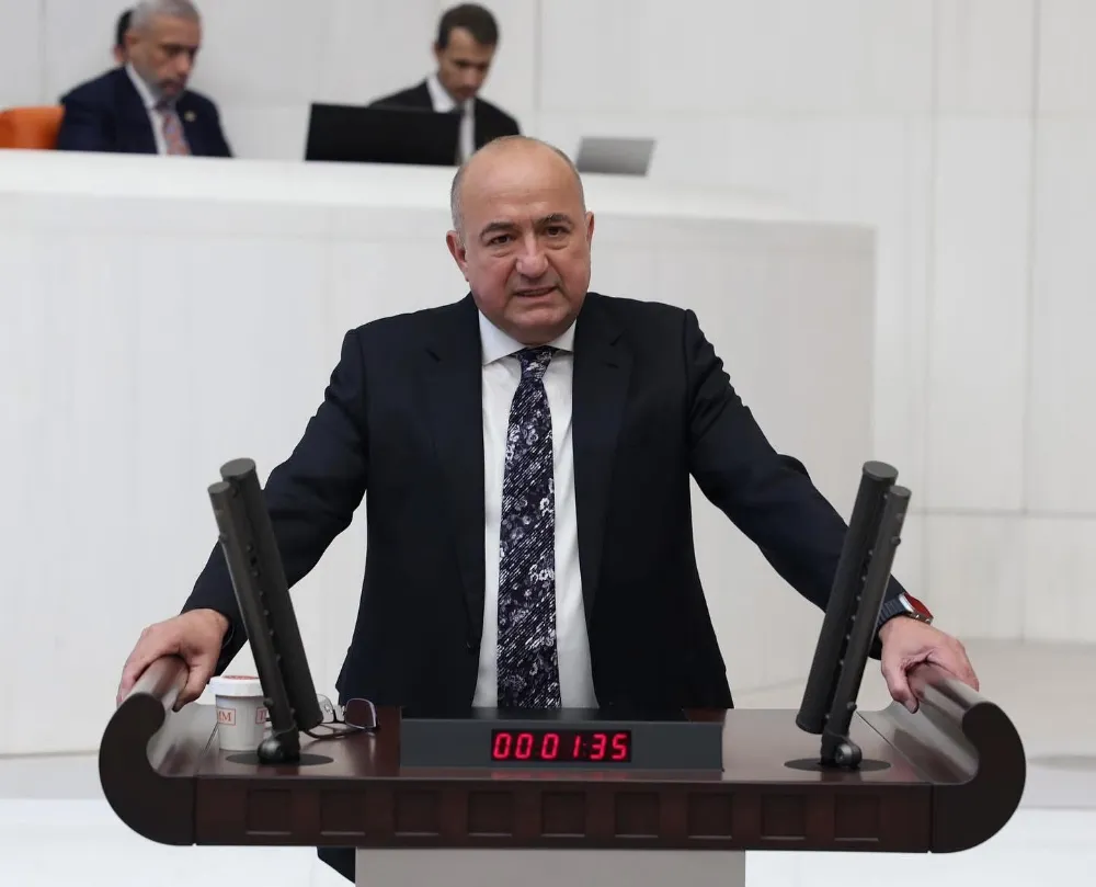 ÖZEL SİYASETE YAKIŞMIYOR