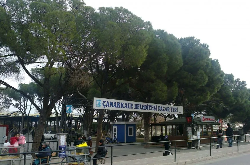 BAYRAM PAZARI PERŞEMBE 