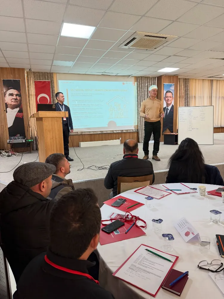 CHP İKTİDAR YÜRÜYÜŞÜNÜ SÜRDÜRÜYOR