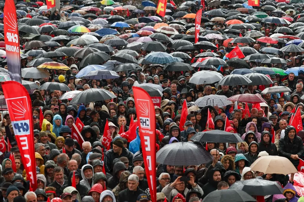 CHP İKTİDARI YAKINDIR